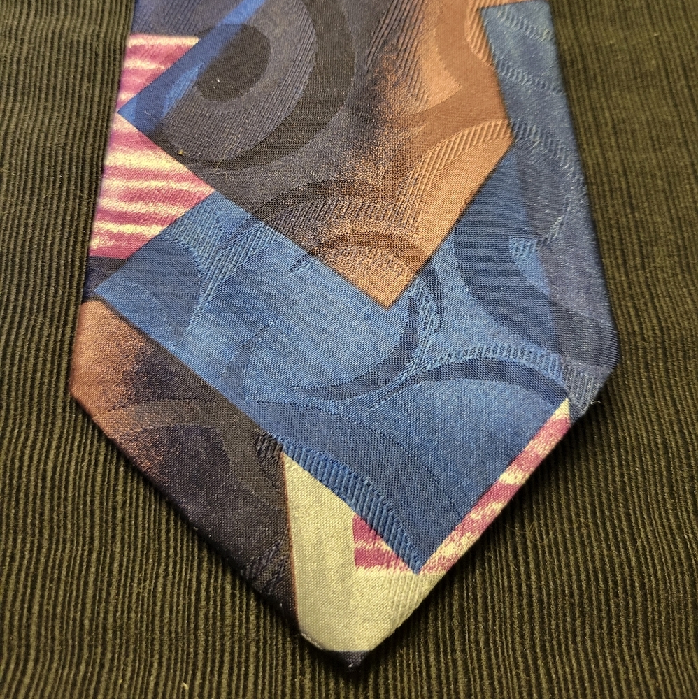 Vtg Pierre Cardin Tie